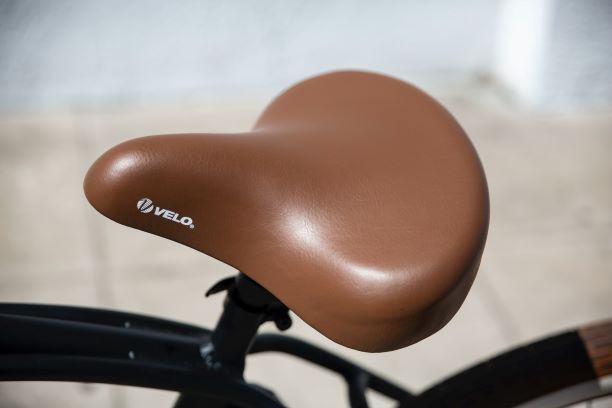 brown leather vintage style bicycle saddle