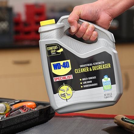 WD-40 cleaner degreaser wash